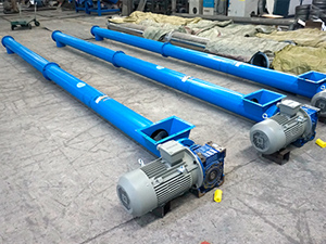 主要用于输送粉状、颗粒状和小块状物料